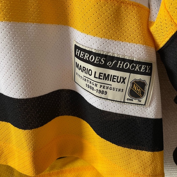 Pittsburg penguins jersey - Picture 2 of 3